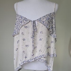 American Eagle Outfitters‎ Blue and Cream Floral Camisole